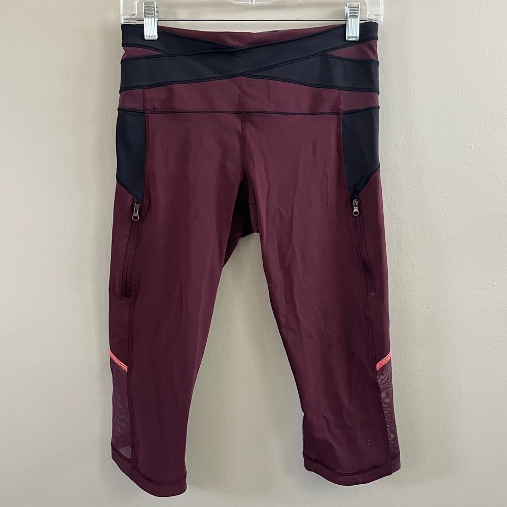 Lululemon Crop Legging‎ Maroon Black Capri Size 6